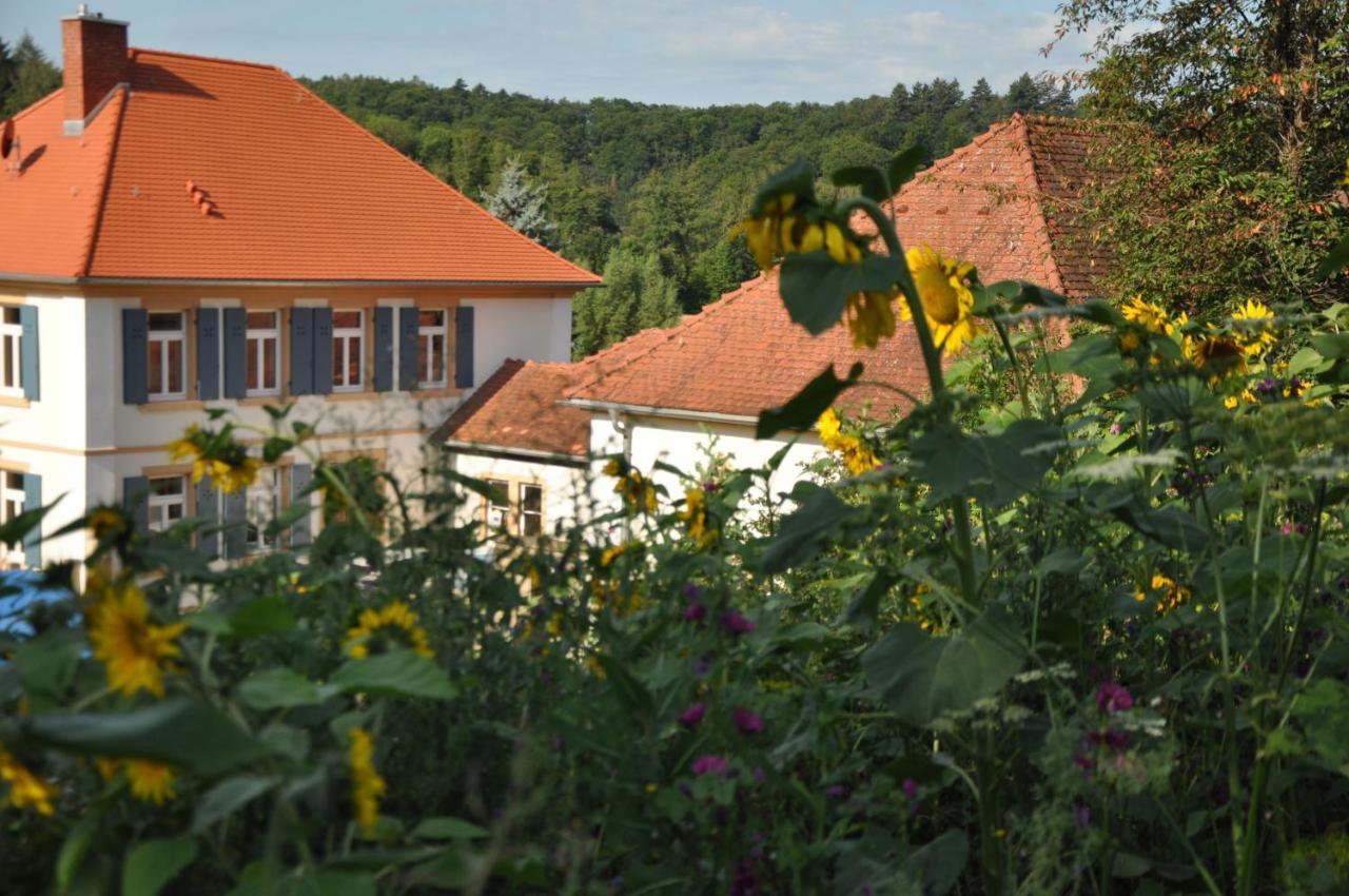 Ferienwohnung Altes Pfarrhaus Bargen Exterior foto