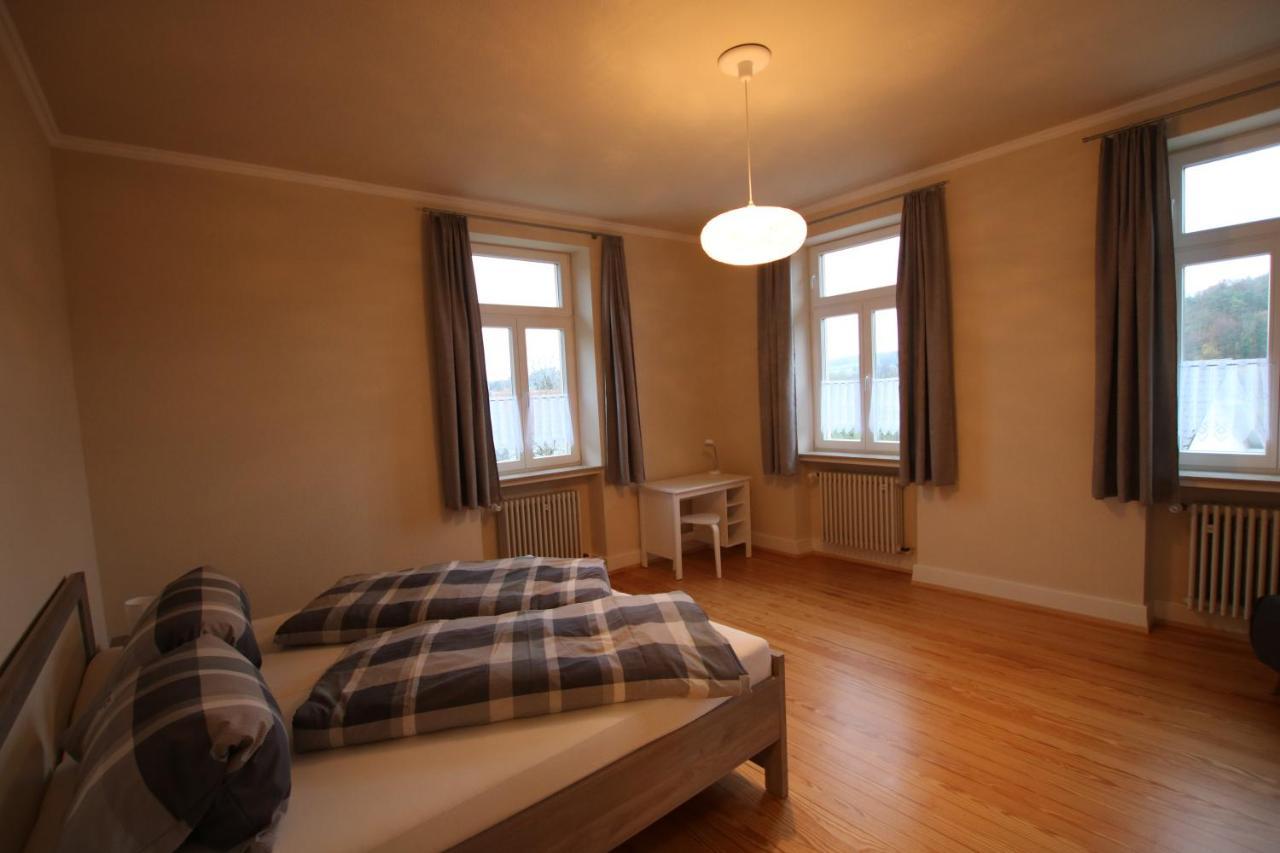 Ferienwohnung Altes Pfarrhaus Bargen Exterior foto